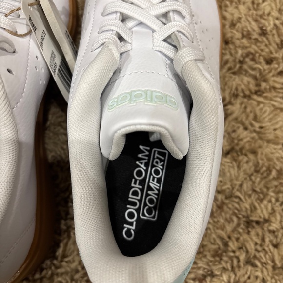 White Adidas Womens Advantage 2.0 Shoes Size 6.5 - Picture 6 of 14